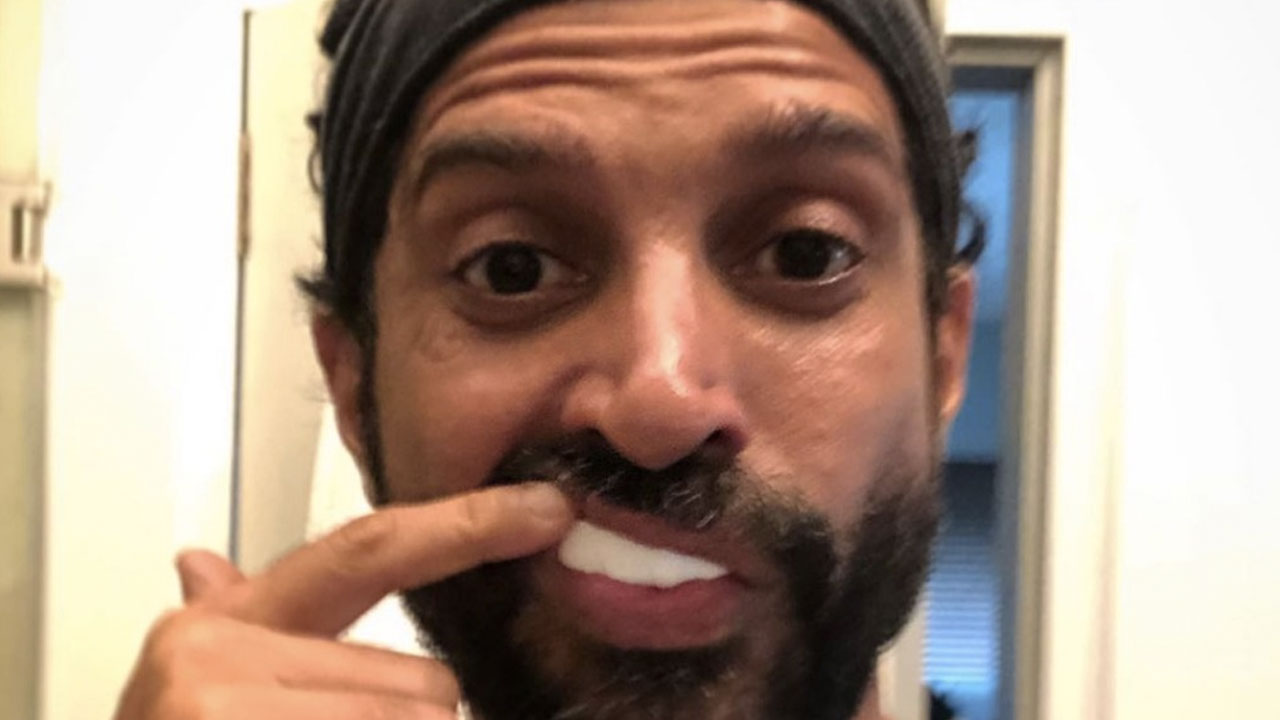 Farhan Akhtar Shares His Quirky Prep Mode With His Fans For His Upcoming Boxing Biopic ‘Toofan’