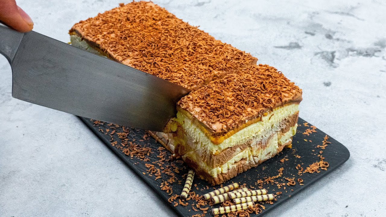 Without oven, butter or eggs – instant cake made of biscuits. You lick your fingers!