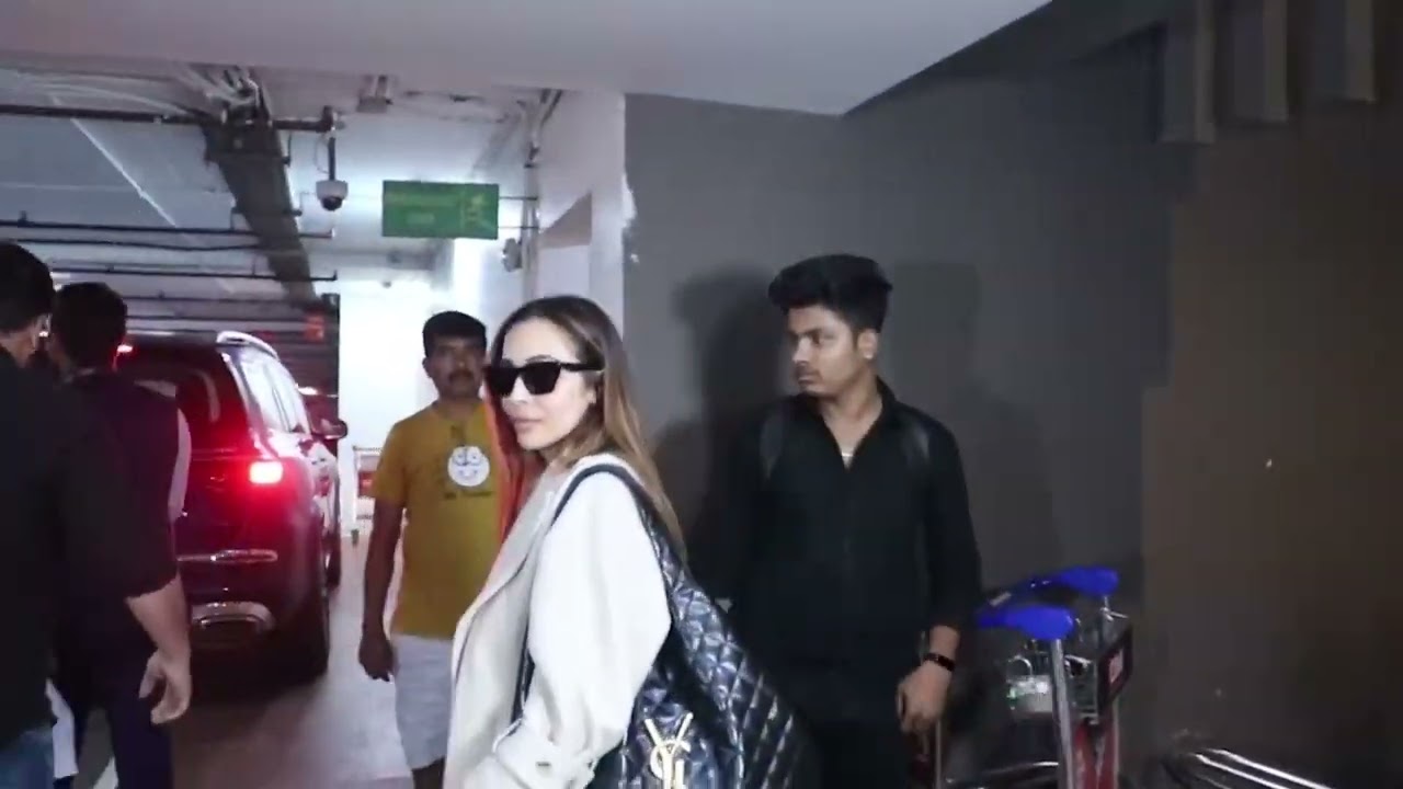Videos : Arjun Came To Receive Malaika Arora Spotted At Arrival