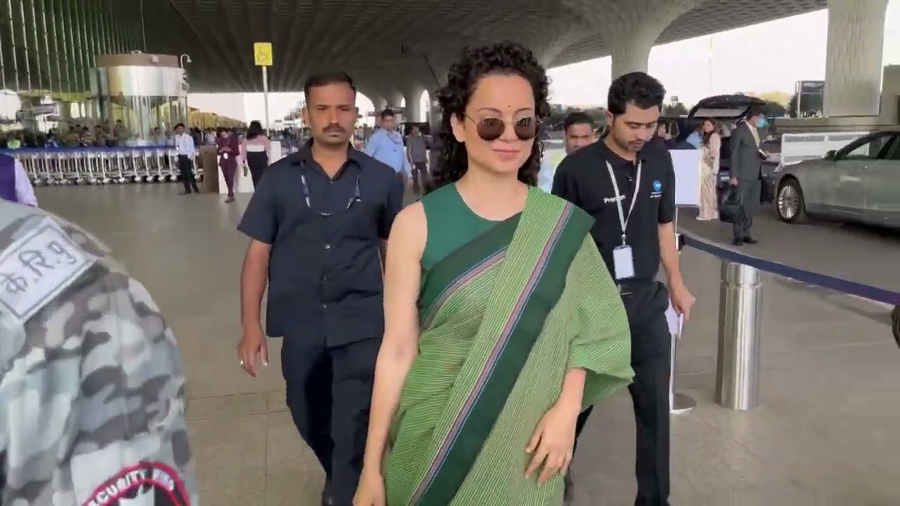 Videos : Kangana Ranaut Spotted At Airport Departure