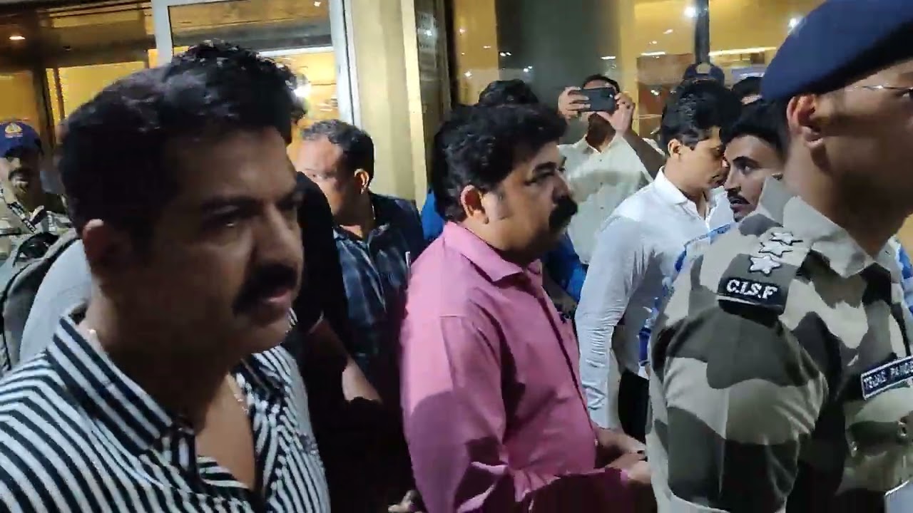 Videos : SALMAN KHAN’S 2 ACCUSED SHOOTERS UNCUT VIDEO AT AIRPORT